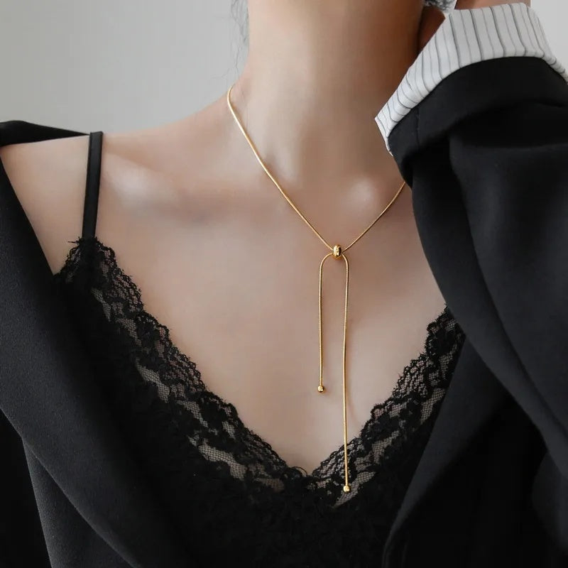 Collier chaine de serpent avec perles rondes design